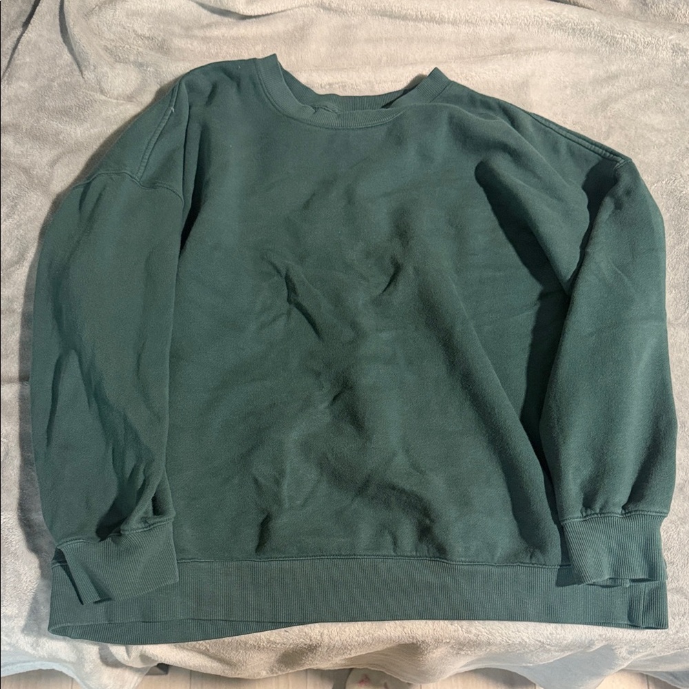 Classic Crewneck Sweater - Forest Green